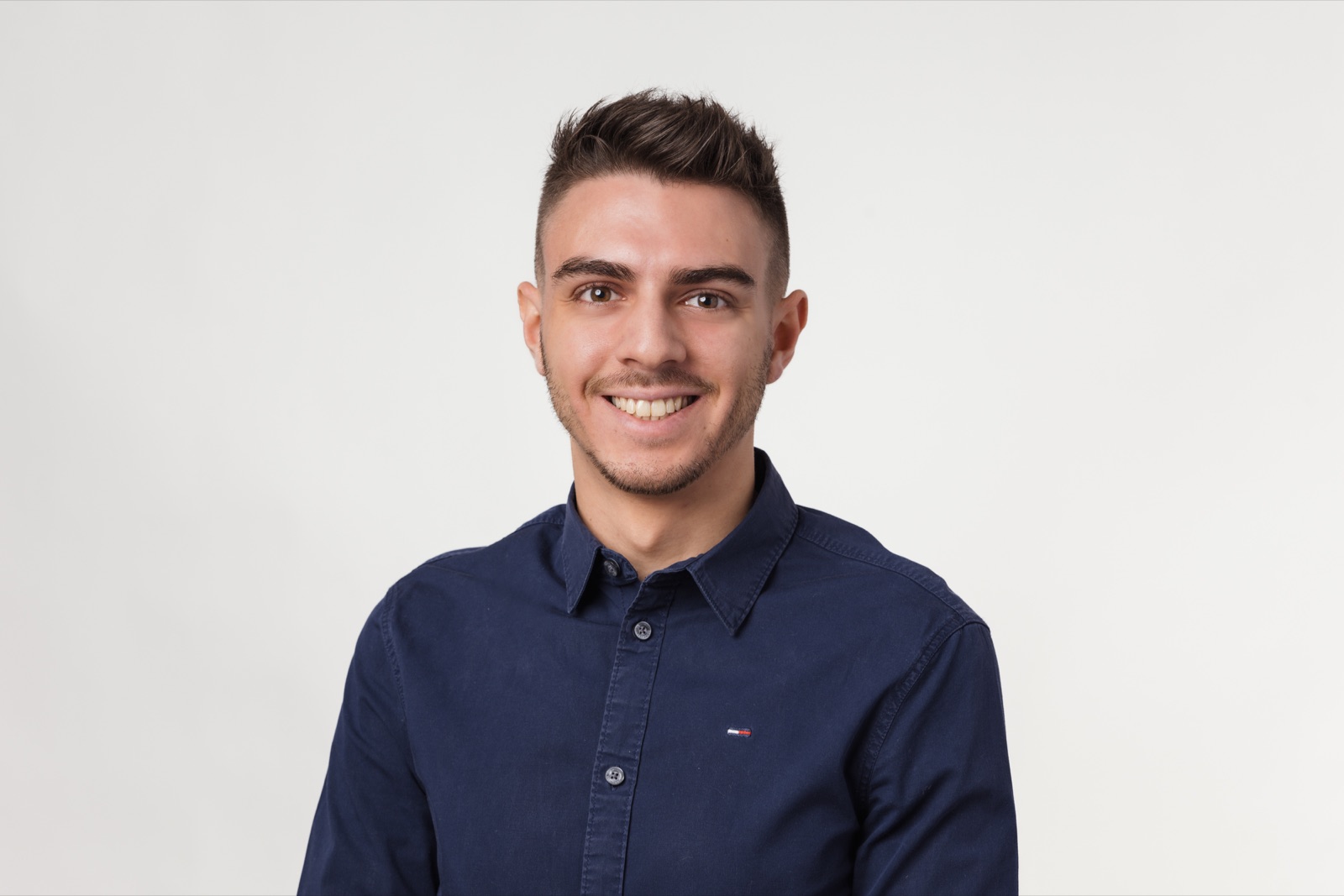 Ritratto del biologo nutrizionista Alessandro Magro